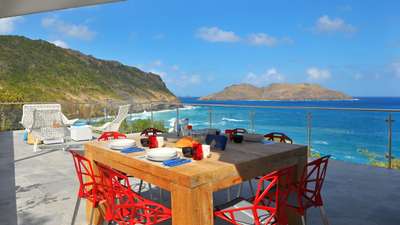 Alfresco Dining