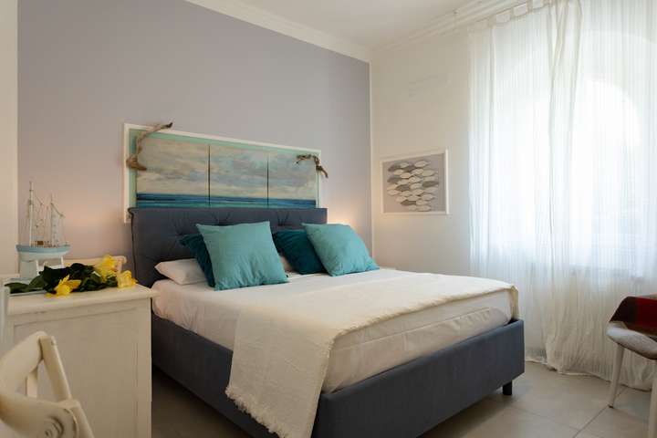 Bedroom 2 - Queen bedroom