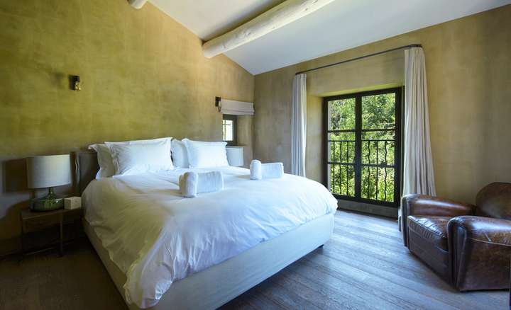 Bedroom 2 - Master Suite