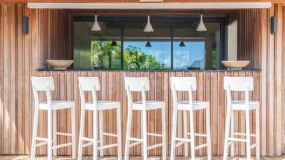 Outdoor Bar