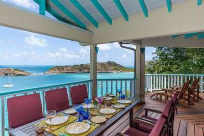 Alfresco Dining