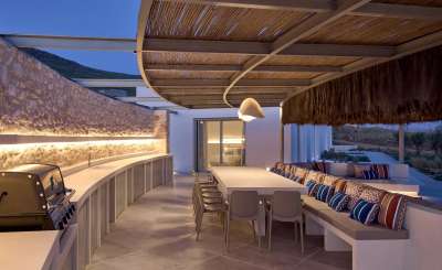 Covered Outdoor Dining