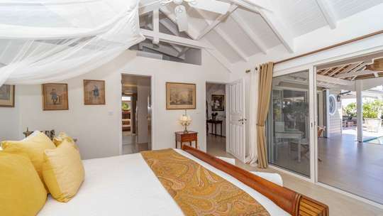 Couples Hideaway