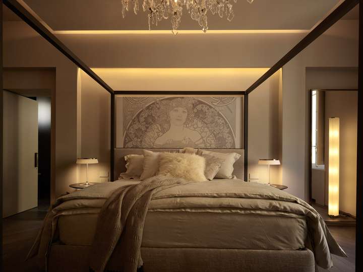 Bedroom 1 - King bedroom