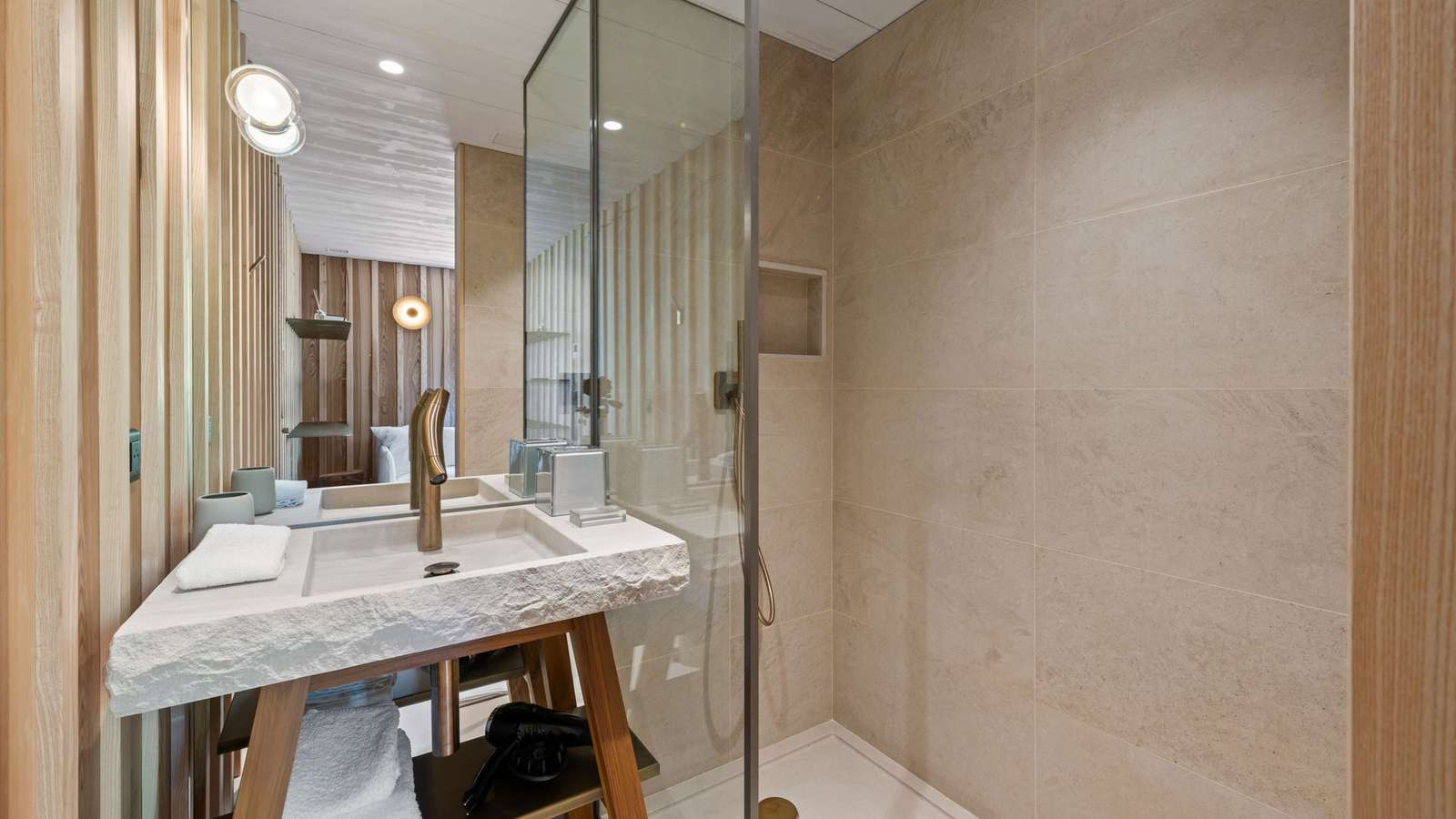Property image 44
