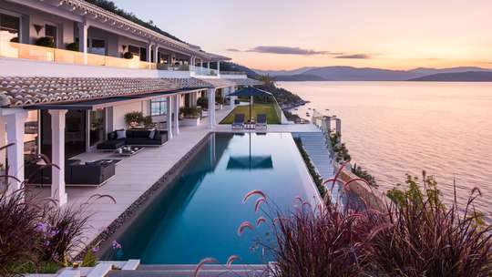Infinity Pool