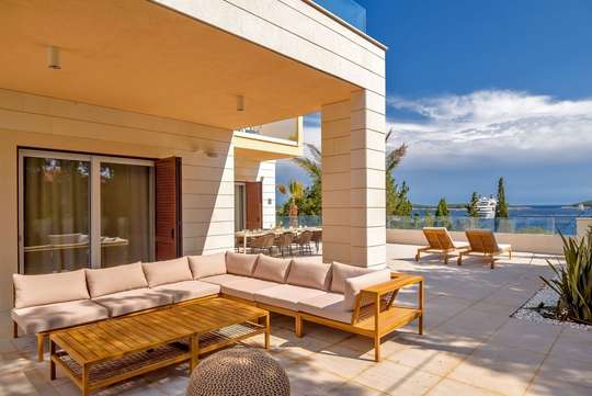 Outdoor Lounge Area