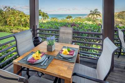 Alfresco Dining