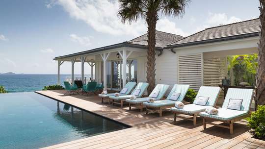 Outdoor Lounge Area
