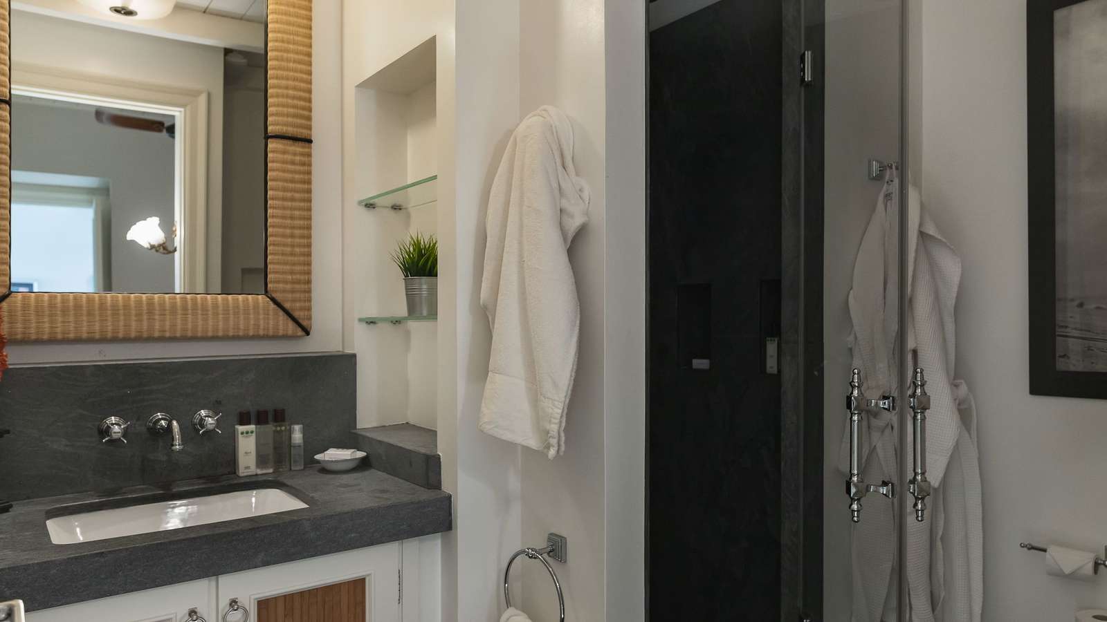 Property image 100