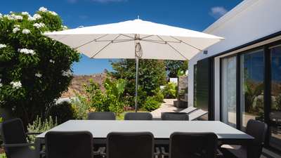 Alfresco Dining