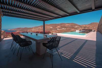 Alfresco Dining