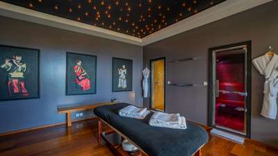 Steam Room
