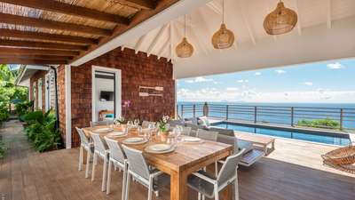 Alfresco Dining