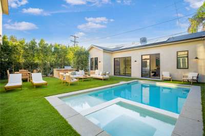 Private Pool and Hot Tub