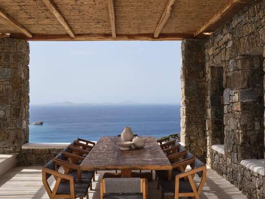 Alfresco Dining