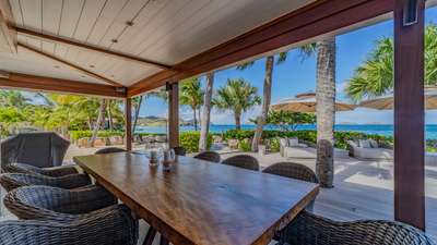Alfresco Dining