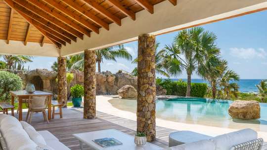 Outdoor Lounge Area
