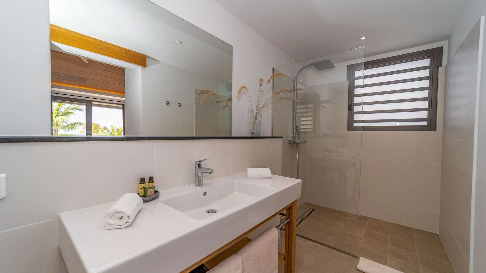 Property image 100