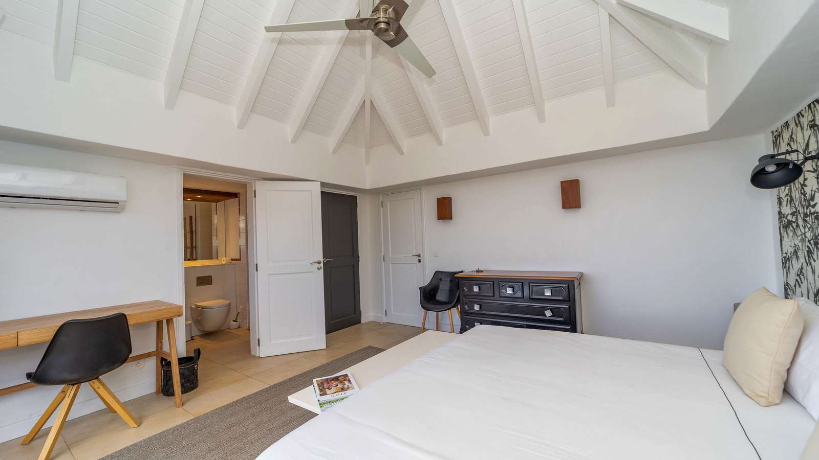 Property image 200