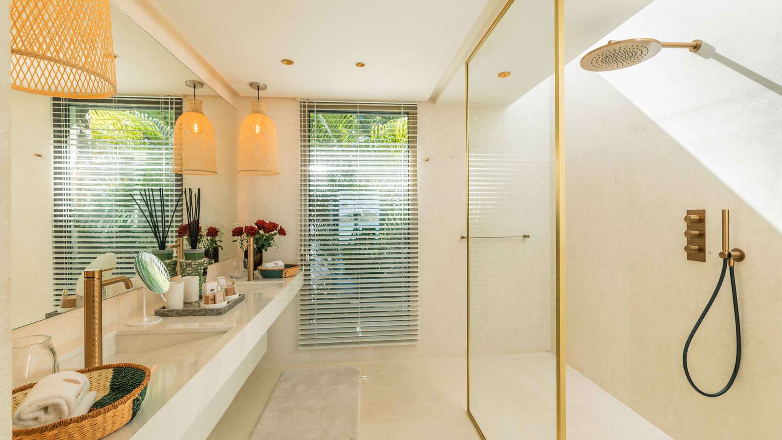 Property image 210