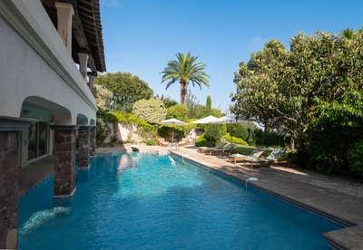 Large Outdoor Swimming Pool