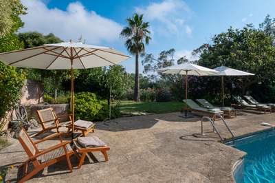 Outdoor Lounge Area