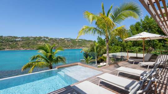 Heated Infinity Pool