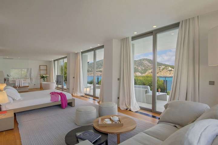 Bedroom 1-Master Suite