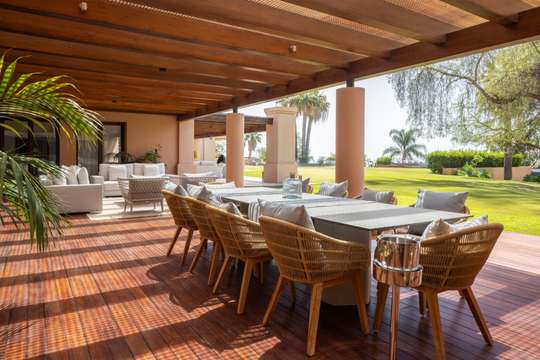 Covered Outdoor Living and Dining Areas