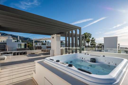 Jacuzzi