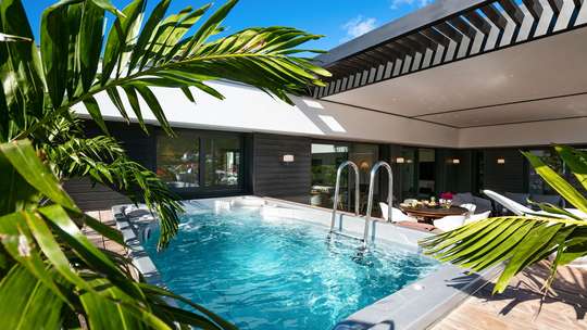 Jacuzzi