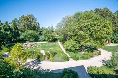 Large Grounds