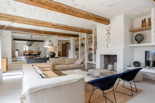 Spacious Interiors