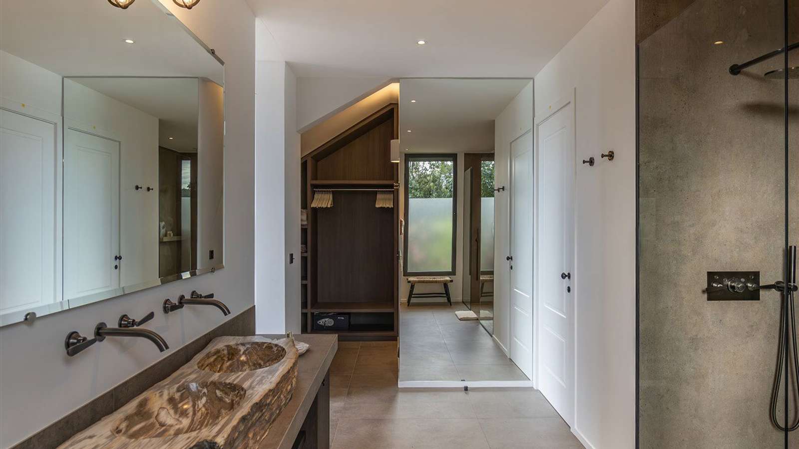 Property image 77