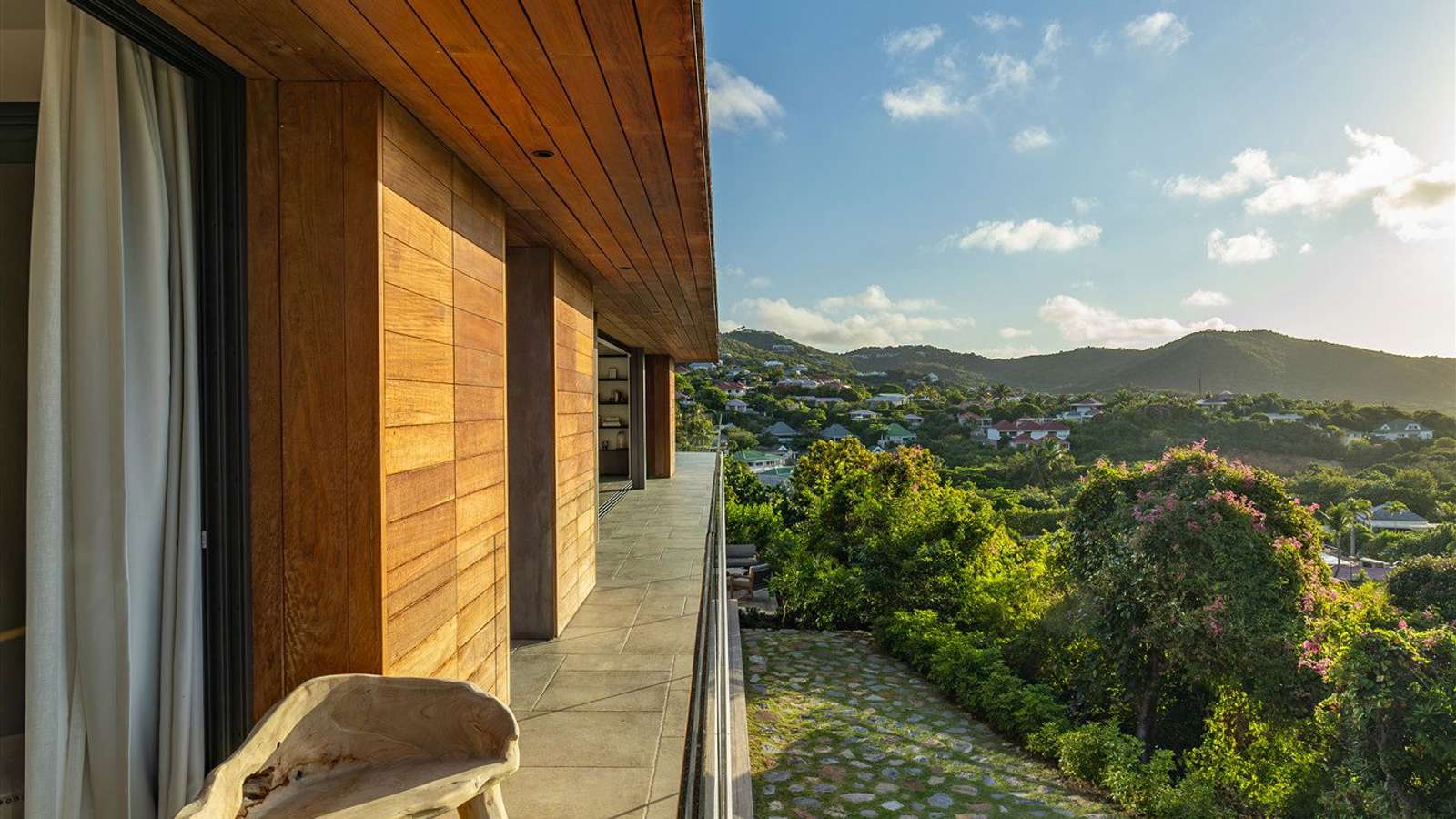 Property image 100