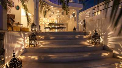 Alfresco Dining