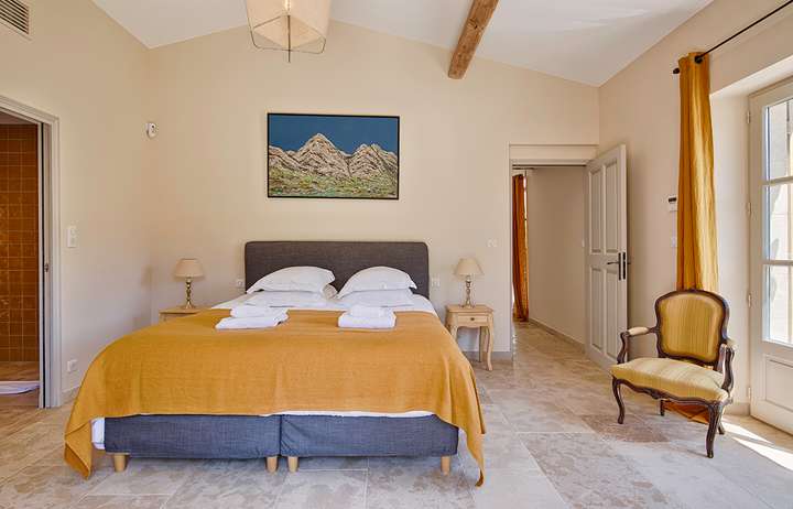 Bedroom 1 - Master Suite