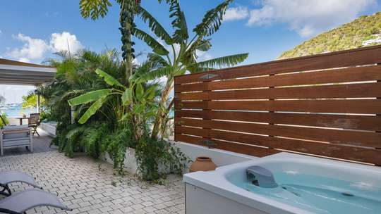 Jacuzzi