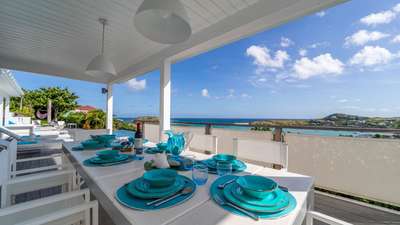 Alfresco Dining