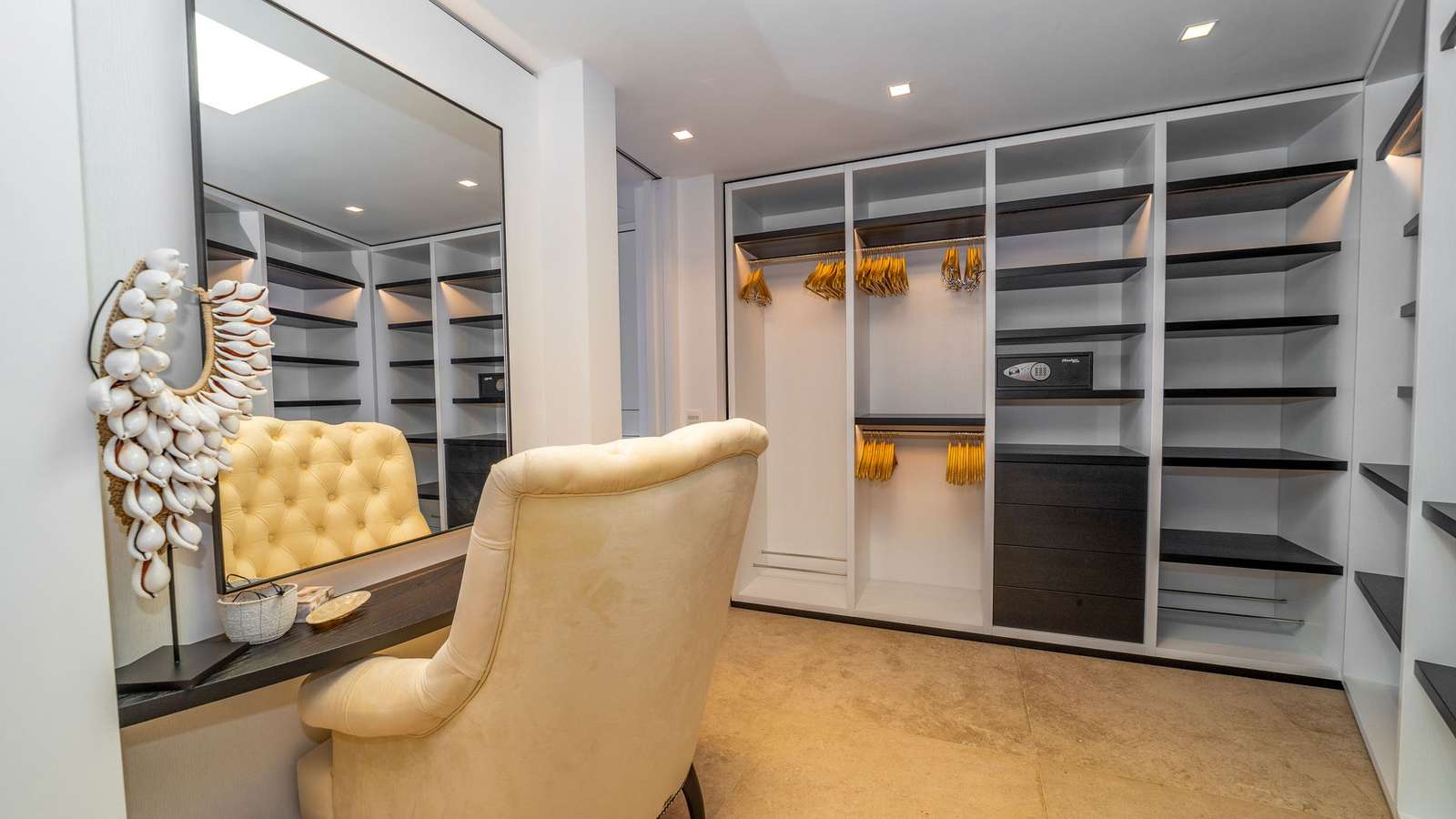 Property image 220