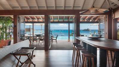 Outdoor Bar
