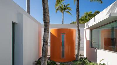 Unique Architecture