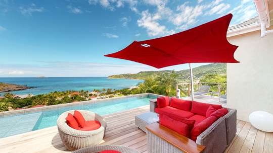 Outdoor Lounge Area