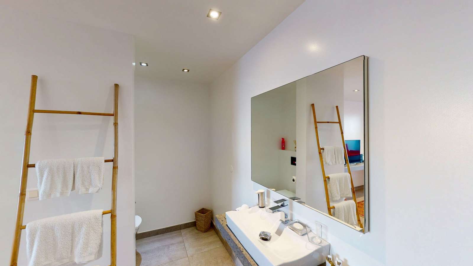 Property image 65