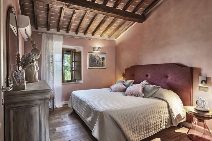 Bedroom 4 - Queen bedroom