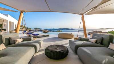 Outdoor Lounge Area