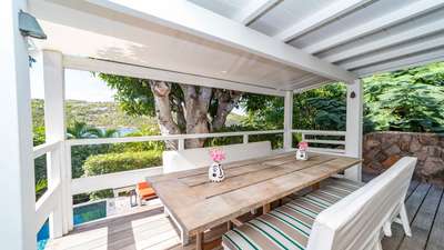 Alfresco Dining
