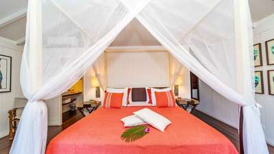 Couples Hideaway