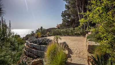 Private Access To The Sea